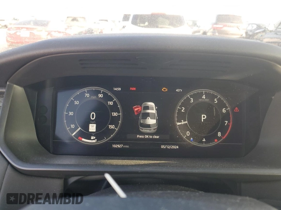 2018 Land Rover Discovery HSE with VIN SALRR2RV9JA071502, listed as a Copart auction lot 83308204 with 102,927 mi miles and Clean Title. Bid and sale history available at DreamBid. Image 9.