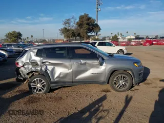 2019 Jeep Compass Altitude with VIN 3C4NJCBB0KT743606, listed as a IAAI auction lot 41468490 with 57,787 mi miles and . Bid and sale history available at DreamBid. Image 13.