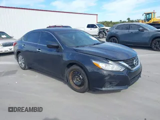2016 Nissan Altima 2.5 S with VIN 1N4AL3AP3GC122889, listed as a IAAI auction lot 41427937 with 138,385 mi miles. Bid and sale history available at carsss.com. Image 1.