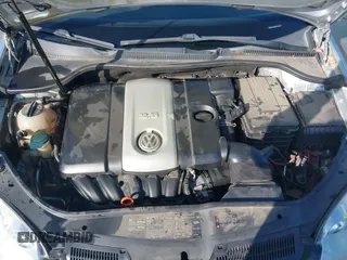 2006 Volkswagen Rabbit with VIN WVWCR71K56W170629, listed as a IAAI auction lot 41369222 with 194,355 mi miles. Bid and sale history available at carsss.com. Image 10.