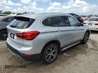 2018 BMW X1 xDrive28i with VIN WBXHT3C3XJ3H30795, listed as a Copart auction lot 49722023 with 12,190 mi miles. Bid and sale history available at carsss.com. Image 3.