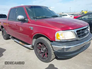 2001 Ford F-150 SuperCrew XLT with VIN 1FTRW07L71KD64069, listed as a IAAI auction lot 41914660 with 1 mi miles. Bid and sale history available at carsss.com. Image 1.