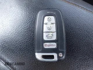 2010 Hyundai Genesis Coupe Grand Touring z VIN KMHHU6KH0AU013012, wystawiony jako IAAI lot #42587522 z przebiegiem 141 691 mil mil oraz . Historia ofert i sprzedaży dostępna na DreamBid. Obrazek 11.