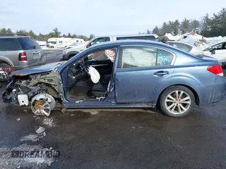 2014 Subaru Legacy Premium z VIN 4S3BMBC69E3003140, wystawiony jako IAAI lot #41622958 z przebiegiem 132 104 mil mil oraz . Historia ofert i sprzedaży dostępna na DreamBid. Obrazek 15.