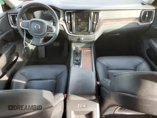 2022 Volvo S60 Momentum with VIN 7JRL12TZ8NG174592, listed as a Copart auction lot 82932374 with 84,242 mi miles and Salvage Title. Bid and sale history available at carsss.com. Image 8.