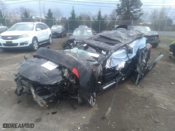 2019 Lexus IS with VIN JTHC81D27K5039079, listed as a IAAI auction lot 35962407 with 1 miles. Bid and sale history available at carsss.com. Image 2.