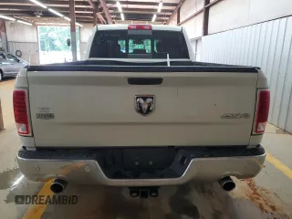 2016 Ram 1500 Laramie z VIN 1C6RR7VMXGS315525, wystawiony jako Copart lot #59046065 z przebiegiem 170 584 mil mil oraz Czysty tytuł • Clean title. Historia ofert i sprzedaży dostępna na DreamBid. Obrazek 6.
