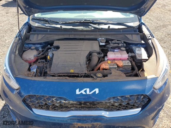 2022 Kia Niro LXS SE with VIN KNDCB3LC6N5500771, listed as a Copart auction lot 43725775 with 30,487 mi miles and Salvage Title. Bid and sale history available at carsss.com. Image 11.