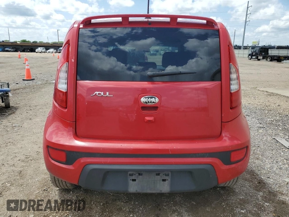 2013 Kia Soul ! with VIN KNDJT2A60D7630043, listed as a Copart auction lot 54430685 with 199,100 mi miles and Clean Title. Bid and sale history available at carsss.com. Image 6.