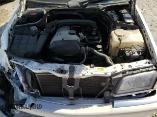 1998 Mercedes-Benz C 230/260/280/320 z VIN WDBHA23G5WA639139, wystawiony jako Copart lot #47407925 z przebiegiem Nie podano mil oraz Szkoda całkowita • Salvage title. Historia ofert i sprzedaży dostępna na DreamBid. Obrazek 11.