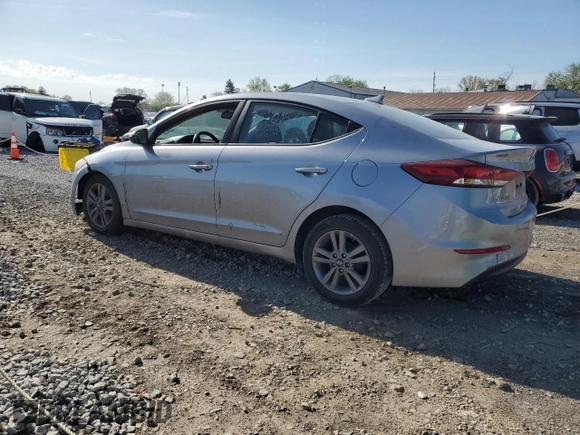 2017 Hyundai Elantra SE with VIN 5NPD84LF3HH027189, listed as a Copart auction lot 53327965 with 121,434 mi miles and Salvage title. Bid and sale history available at DreamBid. Image 2.