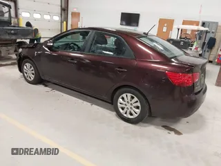 2010 Kia Forte EX z VIN KNAFU4A28A5811732, wystawiony jako IAAI lot #42038492 z przebiegiem 176 178 mil mil oraz . Historia ofert i sprzedaży dostępna na DreamBid. Obrazek 3.