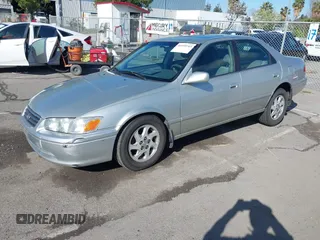 2001 Toyota Camry LE z VIN JT2BF22KX10342454, wystawiony jako IAAI lot #41939743 z przebiegiem 124 045 mil mil oraz . Historia ofert i sprzedaży dostępna na DreamBid. Obrazek 17.