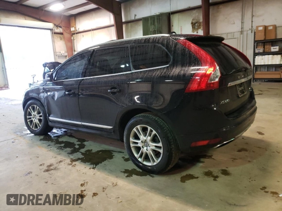 2016 Volvo XC60 T5 Drive-E Premier with VIN YV440MDK5G2895727, listed as a Copart auction lot 44929125 with 173,961 mi miles and Salvage Title. Bid and sale history available at carsss.com. Image 2.