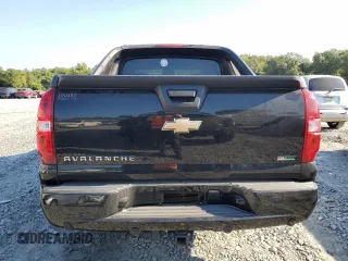 2010 Chevrolet Avalanche LT with VIN 3GNNCFE0XAG266980, listed as a Copart auction lot 69102634 with 40,978 mi miles and Salvage Title. Bid and sale history available at carsss.com. Image 6.