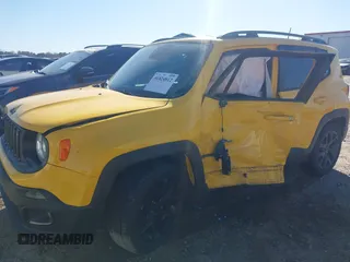 2018 Jeep Renegade Latitude z VIN ZACCJABB2JPG84382, wystawiony jako IAAI lot #41824812 z przebiegiem Nie podano mil oraz . Historia ofert i sprzedaży dostępna na DreamBid. Obrazek 6.