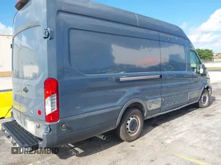 2021 Ford Transit Cargo with VIN 1FTBR3X89MKA54791, listed as a IAAI auction lot 42515449 with 57,847 mi miles and . Bid and sale history available at DreamBid. Image 4.