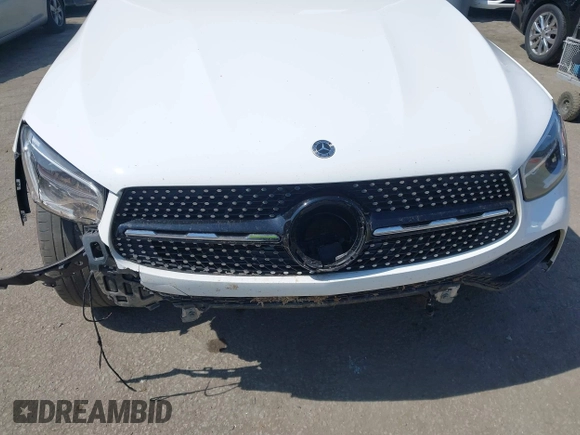 2021 Mercedes-Benz GLC 300 z VIN W1N0G8DB5MV276777, wystawiony jako IAAI lot #42451723 z przebiegiem 71 022 mil mil oraz . Historia ofert i sprzedaży dostępna na DreamBid. Obrazek 6.