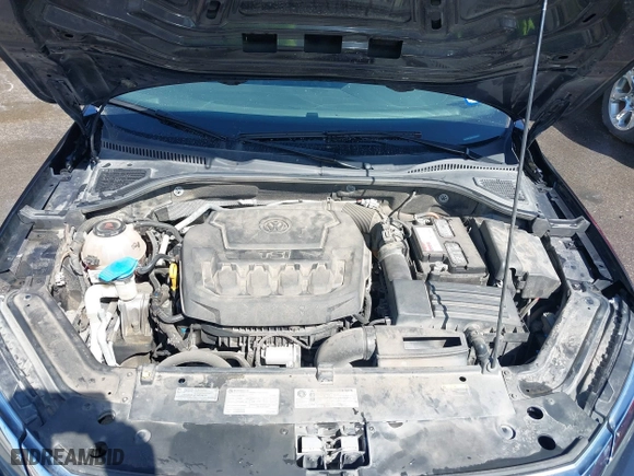 2020 Volkswagen Passat 2.0T SE with VIN 1VWWA7A34LC024309, listed as a IAAI auction lot 41839846 with 133,999 mi miles. Bid and sale history available at carsss.com. Image 10.