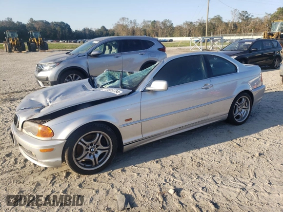 2001 BMW 3 Series 330Ci with VIN WBABN53461JU30596, listed as a Copart auction lot 73833734 with 132,821 mi miles and Salvage Title. Bid and sale history available at carsss.com. Image 1.
