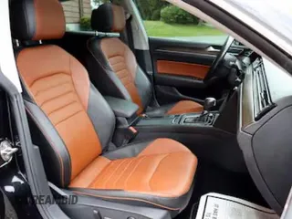 2019 Volkswagen Arteon z VIN WVWDR7AN7KE022XXX, wystawiony jako Copart lot #59252445 z przebiegiem 33 032 mil mil oraz Tytuł czysty. Historia ofert i sprzedaży dostępna na DreamBid. Obrazek 5.