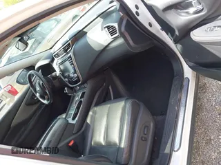 2019 Nissan Murano S with VIN 5N1AZ2MJ8KN118498, listed as a IAAI auction lot 42177418 with 75,192 mi miles and . Bid and sale history available at carsss.com. Image 5.