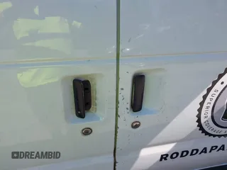 2007 Ford Econoline Cargo with VIN 1FTSE34LX7DB07866, listed as a IAAI auction lot 42731198 with 129,514 mi miles and . Bid and sale history available at DreamBid. Image 12.