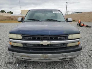2002 Chevrolet Silverado 1500 LS with VIN 2GCEC19T821367753, listed as a Copart auction lot 53309575 with 321,807 mi miles and Salvage Title. Bid and sale history available at carsss.com. Image 5.