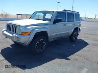 2006 Jeep Commander with VIN 1J8HG48K66C366508, listed as a IAAI auction lot 42154288 with 204,361 mi miles and . Bid and sale history available at DreamBid. Image 2.