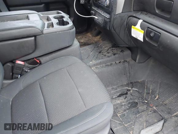 2019 Chevrolet Silverado 1500 Custom with VIN 1GCRYBEH5KZ407515, listed as a IAAI auction lot 41104512 with 68,765 mi miles and . Bid and sale history available at DreamBid. Image 5.