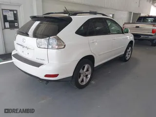 2006 Lexus RX 330 with VIN 2T2HA31U76C105888, listed as a IAAI auction lot 42125780 with 207,299 mi miles. Bid and sale history available at carsss.com. Image 4.