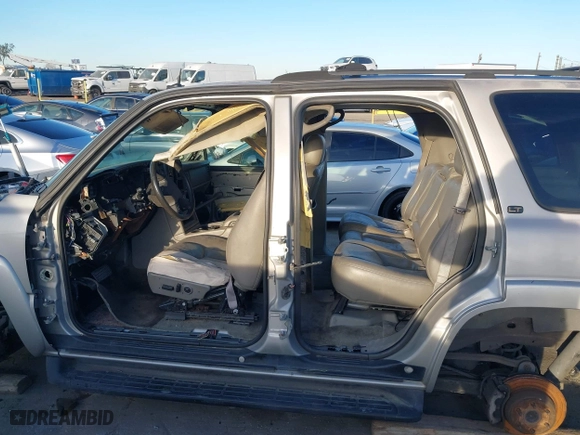 2004 Chevrolet Tahoe LT with VIN 1GNEK13T54J277973, listed as a IAAI auction lot 41622773 with 1 mi miles. Bid and sale history available at carsss.com. Image 14.