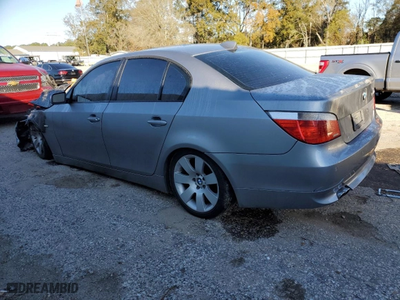 2007 BMW 5 Series 530i with VIN WBANE73527CM46373, listed as a Copart auction lot 87189814 with 0 mi miles and Salvage Title. Bid and sale history available at carsss.com. Image 2.