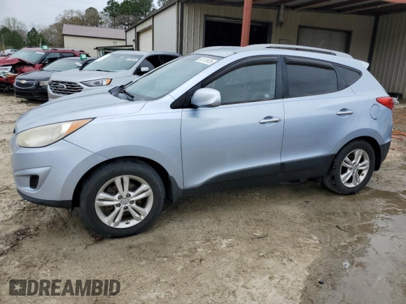 2011 Hyundai Tucson Limited with VIN KM8JUCAC8BU196358, listed as a Copart auction lot 51111975 with 200,439 mi miles and Salvage Title. Bid and sale history available at DreamBid. Image 1.