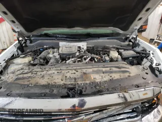 2016 Chevrolet Silverado 3500HD Work Truck with VIN 1GC4KYC89GF284652, listed as a Copart auction lot 83947754 with 213,716 mi miles and Salvage Title. Bid and sale history available at DreamBid. Image 12.