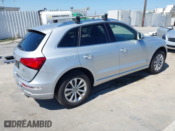 2014 Audi Q5 Premium Plus with VIN WA1LFAFP2EA004004, listed as a IAAI auction lot 42674248 with 185,559 mi miles and . Bid and sale history available at DreamBid. Image 4.