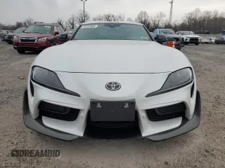 2022 Toyota Supra 3.0 z VIN WZ1DB0C00NW047378, wystawiony jako Copart lot #78797403 z przebiegiem 14 113 mil mil oraz . Historia ofert i sprzedaży dostępna na DreamBid. Obrazek 5.