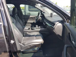 2017 Audi Q7 Premium Plus with VIN WA1LAAF72HD017790, listed as a IAAI auction lot 42624444 with 77,400 mi miles and . Bid and sale history available at DreamBid. Image 5.