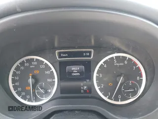 2018 Infiniti QX30 Premium z VIN SJKCH5CR0JA051889, wystawiony jako IAAI lot #42234392 z przebiegiem 104 095 mil mil oraz . Historia ofert i sprzedaży dostępna na DreamBid. Obrazek 7.