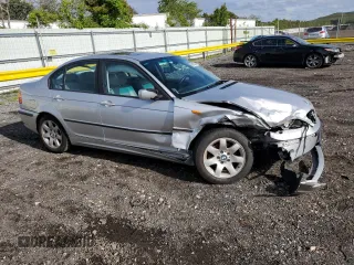2004 BMW 3 Series 325i z VIN WBAET374X4NJ83744, wystawiony jako Copart lot #58296045 z przebiegiem 129 955 mil mil oraz Szkody całkowita. Historia ofert i sprzedaży dostępna na DreamBid. Obrazek 4.