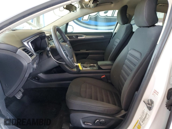 2017 Ford Fusion Hybrid SE with VIN 3FA6P0LU3HR385463, listed as a Copart auction lot 61591475 with 117,468 mi miles and Salvage title. Bid and sale history available at DreamBid. Image 7.