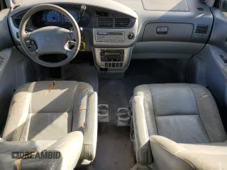 2001 Toyota Sienna LE z VIN 4T3ZF13C91U355926, wystawiony jako Copart lot #88992805 z przebiegiem 130 397 mil mil oraz Szkoda całkowita • Salvage title. Historia ofert i sprzedaży dostępna na DreamBid. Obrazek 8.