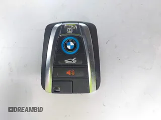 2017 BMW i3 z VIN WBY1Z8C32HV892344, wystawiony jako IAAI lot #42245334 z przebiegiem 48 335 mil mil oraz . Historia ofert i sprzedaży dostępna na DreamBid. Obrazek 11.