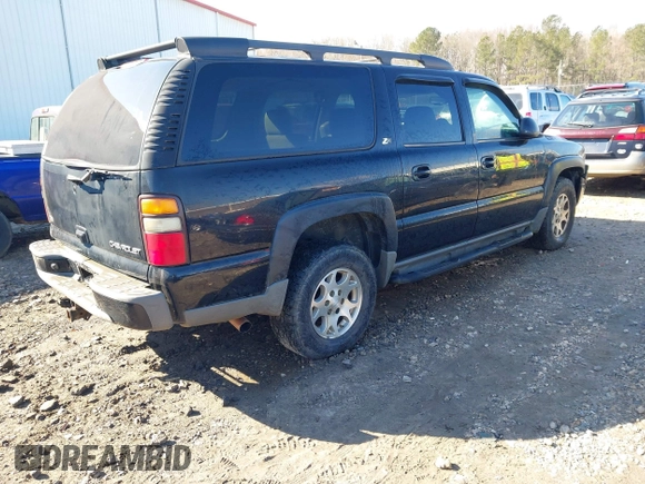 2004 Chevrolet Suburban Z71 with VIN 3GNFK16Z94G128052, listed as a IAAI auction lot 41616545 with 302,271 mi miles. Bid and sale history available at carsss.com. Image 4.