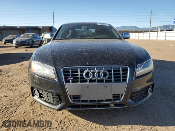 2009 Audi S5 z VIN WAURV78T29A038995, wystawiony jako Copart lot #53546695 z przebiegiem 120 903 mil mil oraz Szkoda całkowita • Salvage title. Historia ofert i sprzedaży dostępna na DreamBid. Obrazek 5.