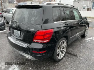 2013 Mercedes-Benz GLK with VIN WDCGG8JB0DF983820, listed as a Copart auction lot 55112155 with 141,094 mi miles and Clean Title. Bid and sale history available at carsss.com. Image 4.