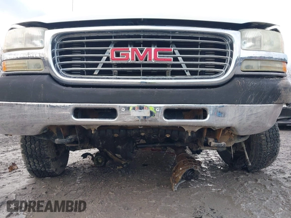 2002 GMC Sierra 2500HD SLE with VIN 1GTHK23162F158226, listed as a IAAI auction lot 41119821 with 50,119 mi miles. Bid and sale history available at carsss.com. Image 6.