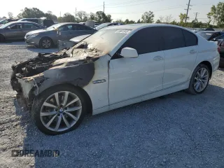 2011 BMW 5 Series 535i z VIN WBAFR7C55BC603380, wystawiony jako Copart lot #55961545 z przebiegiem Nie podano mil oraz Nie do naprawy. Historia ofert i sprzedaży dostępna na DreamBid. Obrazek 1.
