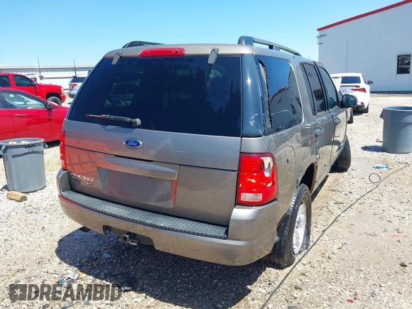 2004 Ford Explorer XLT с VIN 1FMZU73EX4UC06304, выставлен на аукционе IAAI как лот 42060816 с пробегом Не указан миль и . История ставок и продаж доступна на DreamBid. Изображение 4.