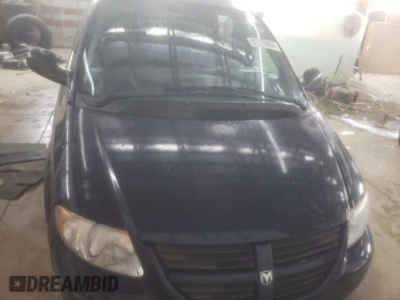 2005 Dodge Caravan SE with VIN 1D4GP25R75B109650, listed as a Copart auction lot 81276964 with 122,352 mi miles and Salvage Title. Bid and sale history available at carsss.com. Image 5.